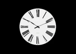Arne Jacobsen Clocks Roman Veggur Ø48 cm hvit/sort