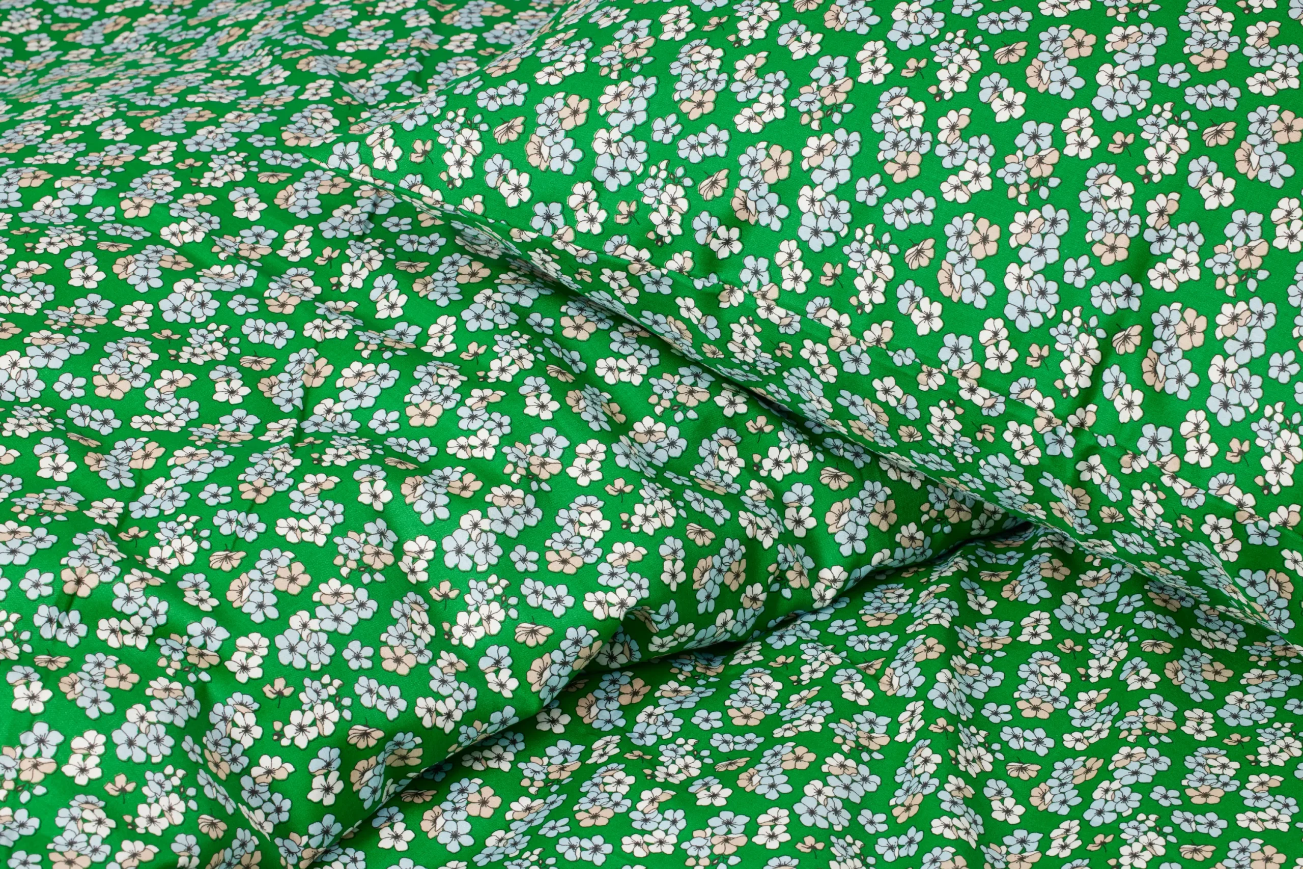 JUNA Pleasantly Sengetøy 200x220 cm grønn DK - Kjøb her