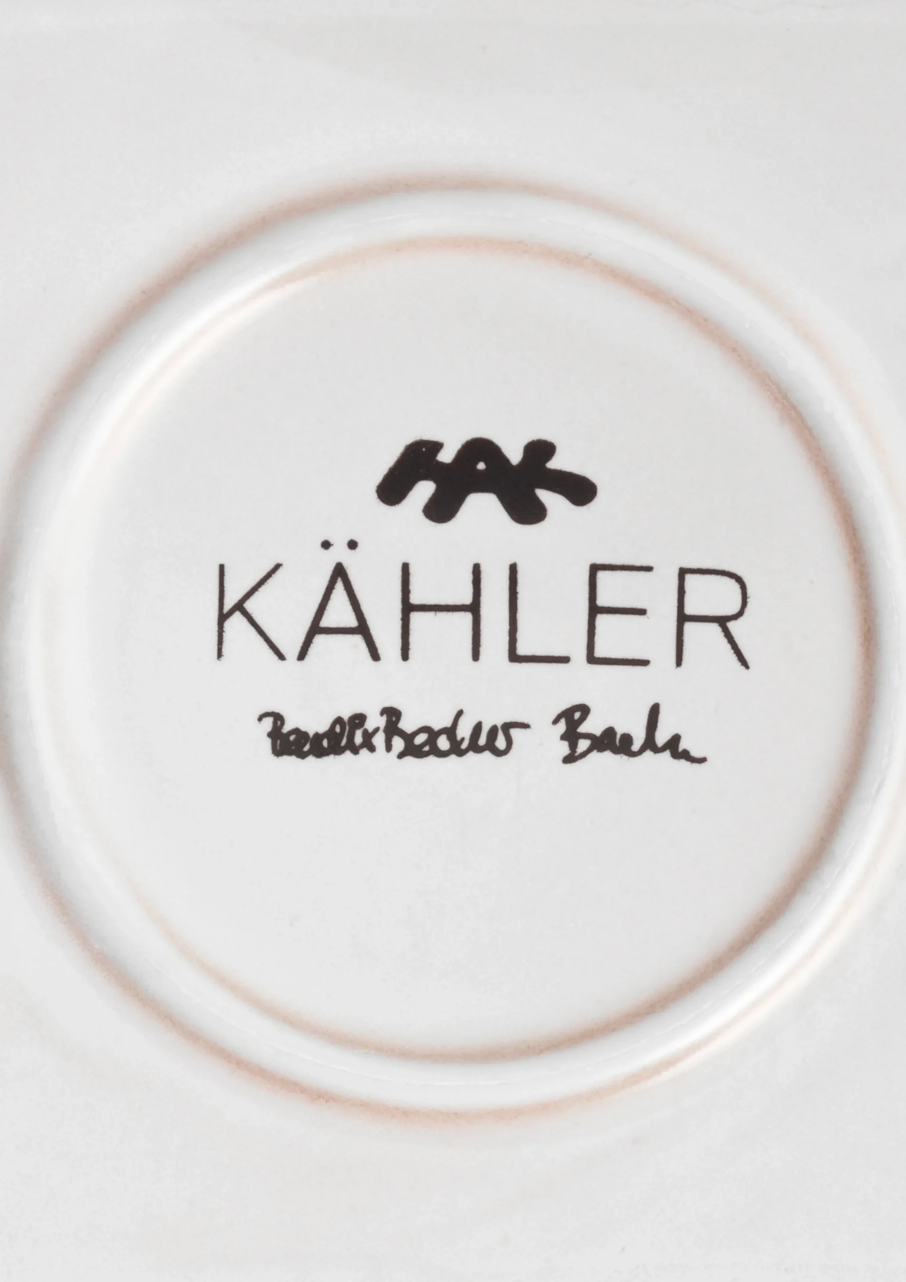 Kähler Gingerbread Lyshus Julestall H11.5 brun - Kjøp nå
