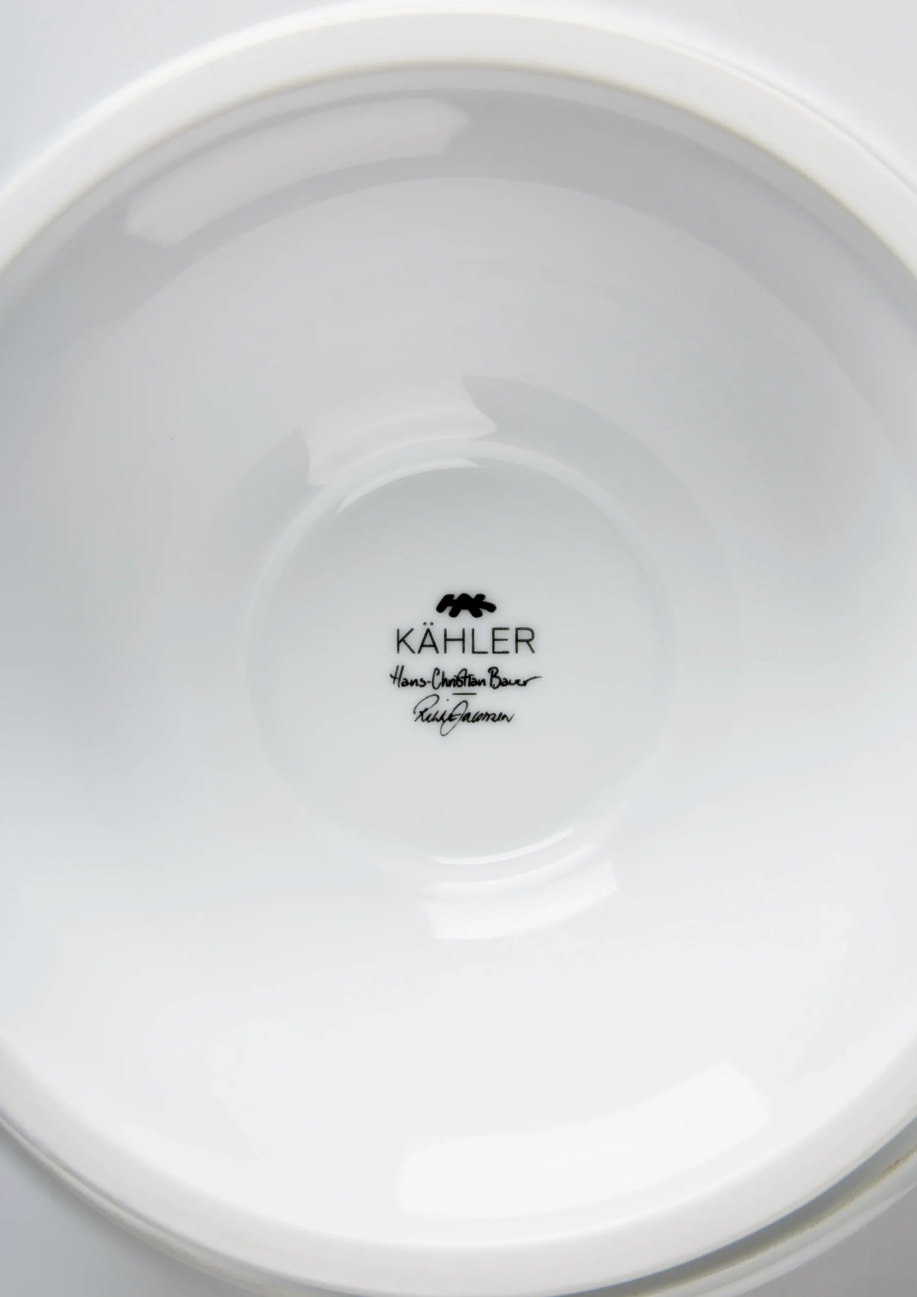 Kähler Hammershøi Poppy Kakefat Ø30 cm hvit m. deko