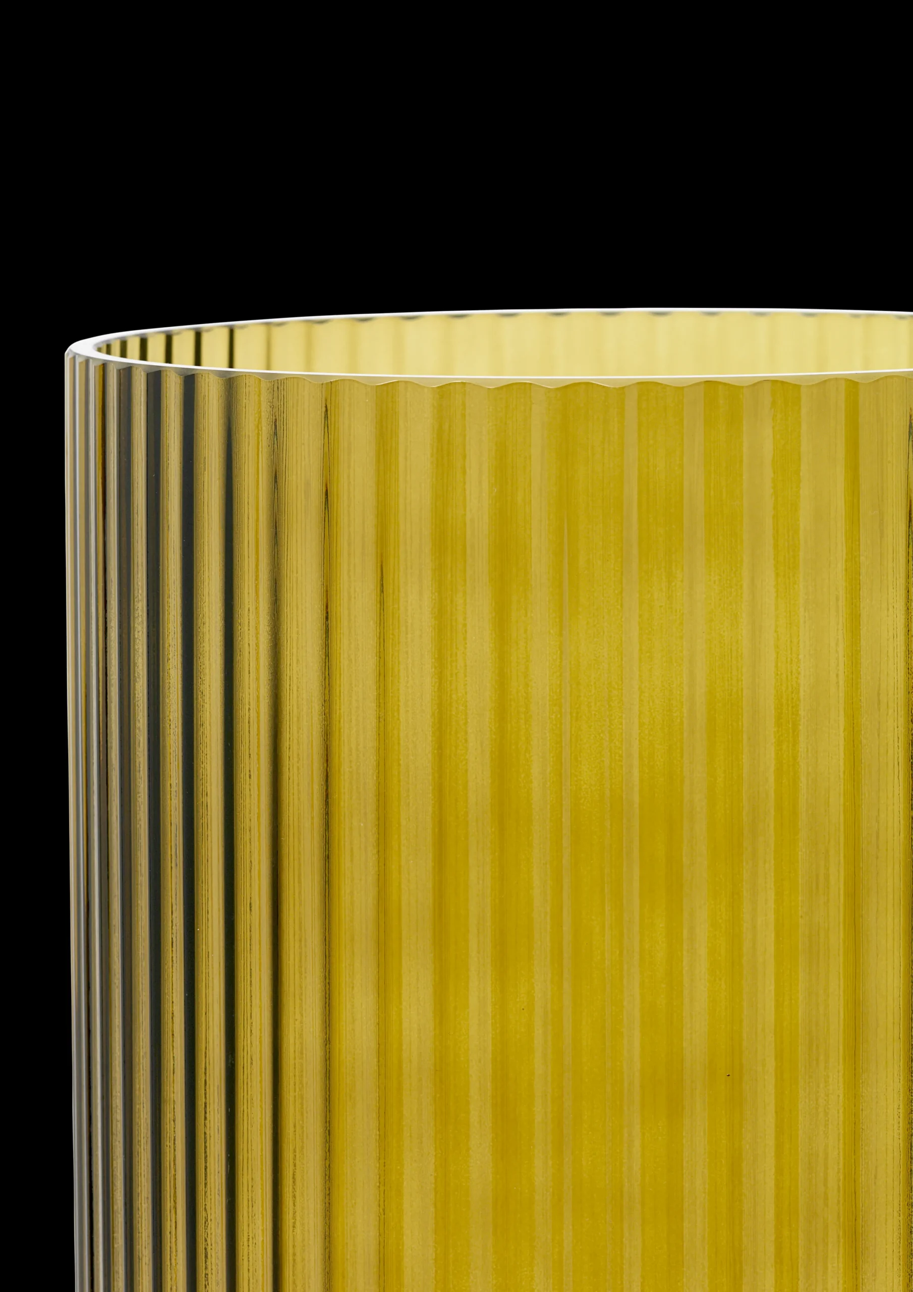 Lyngby Porcelæn Lyngby Vase H38 olivengrønn glass
