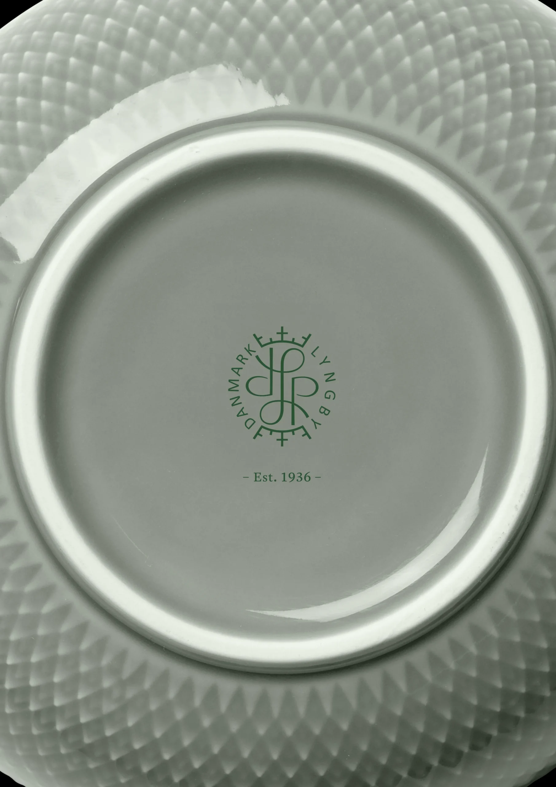 Lyngby Porcelæn Rhombe Earth Skål Ø13 cm moss - Kjøp nå