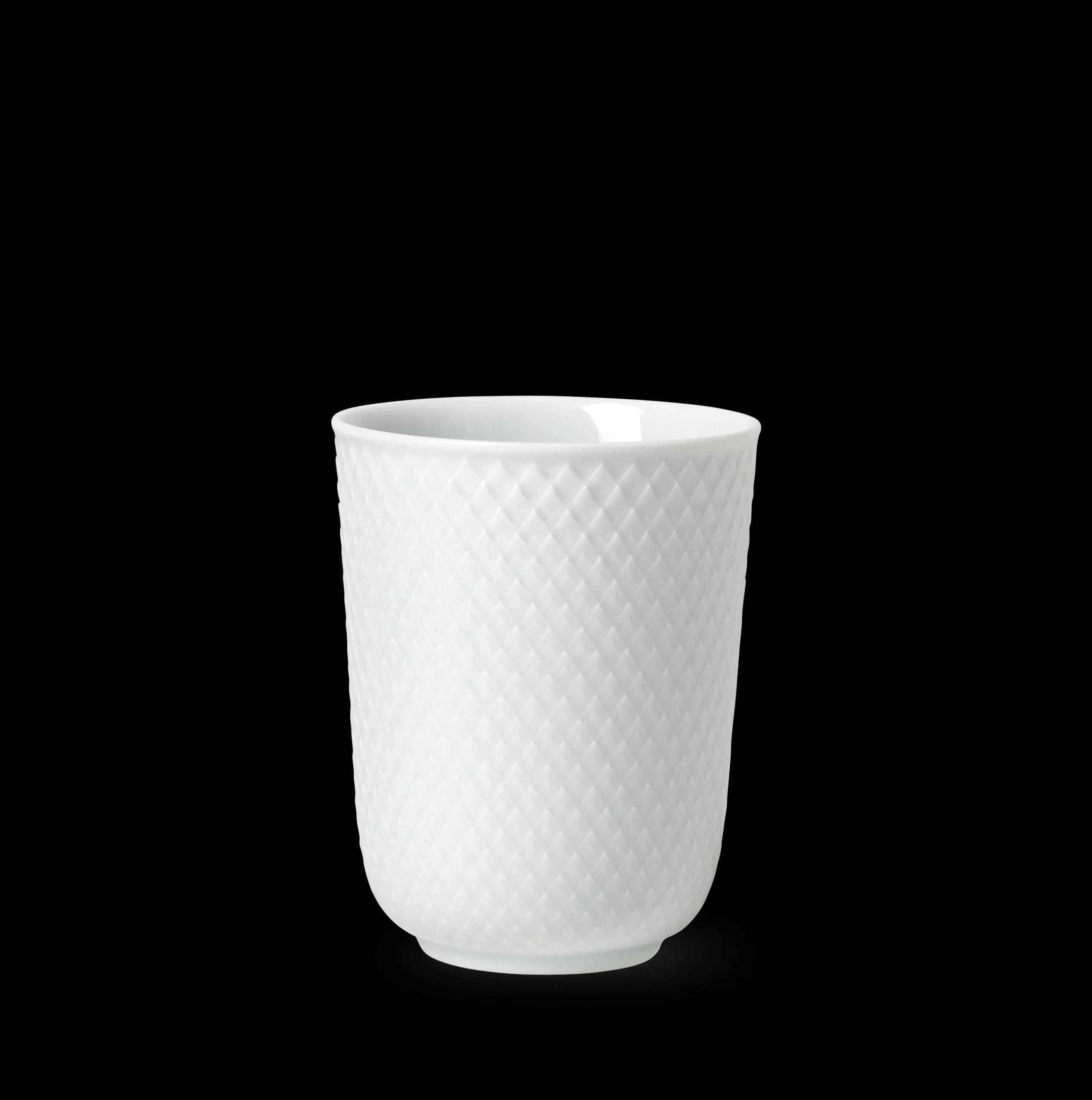 Lyngby Porcelæn Rhombe Krus 33 cl hvit